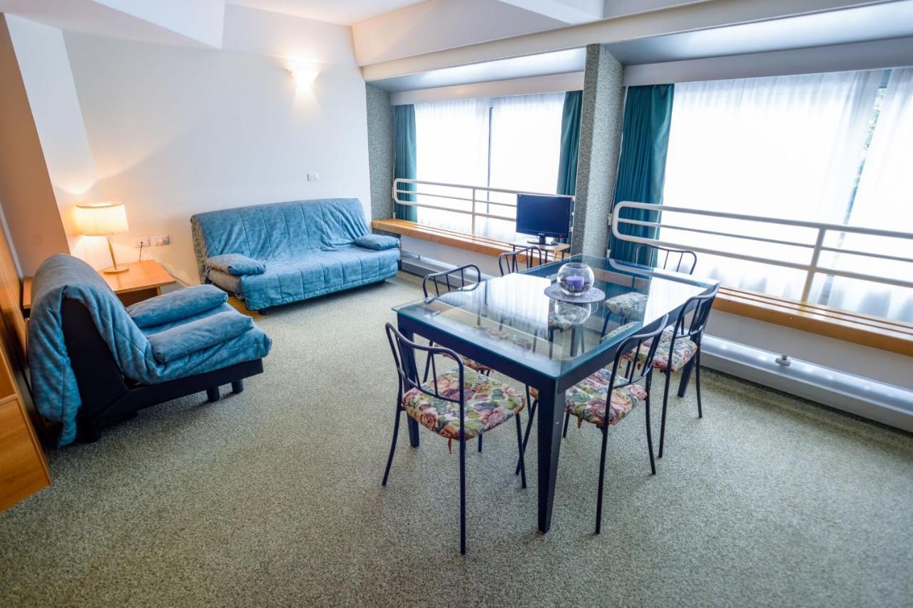 Res.Albare/Solaria Apt.Solandra Mezzana  Exterior foto